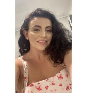 Meet your Posher, Alysha